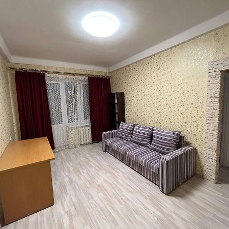 2К Квартира Велика Васильківська 118, Палац Україна Киев Экстерьер фото